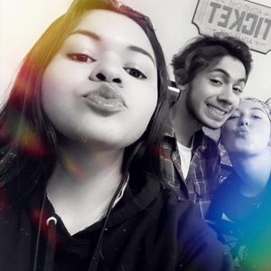 Meet your Posher, Julieta